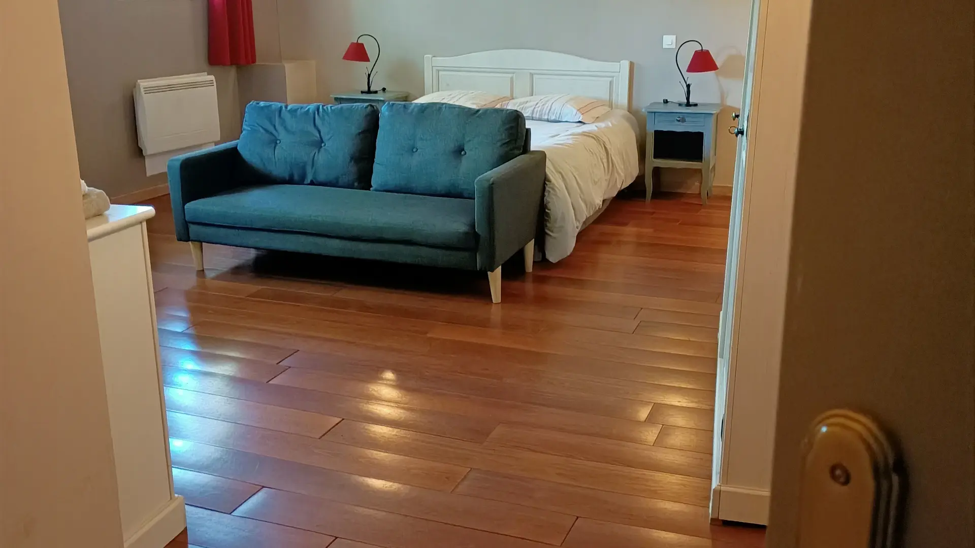 chambre rouge Bastide des vignes