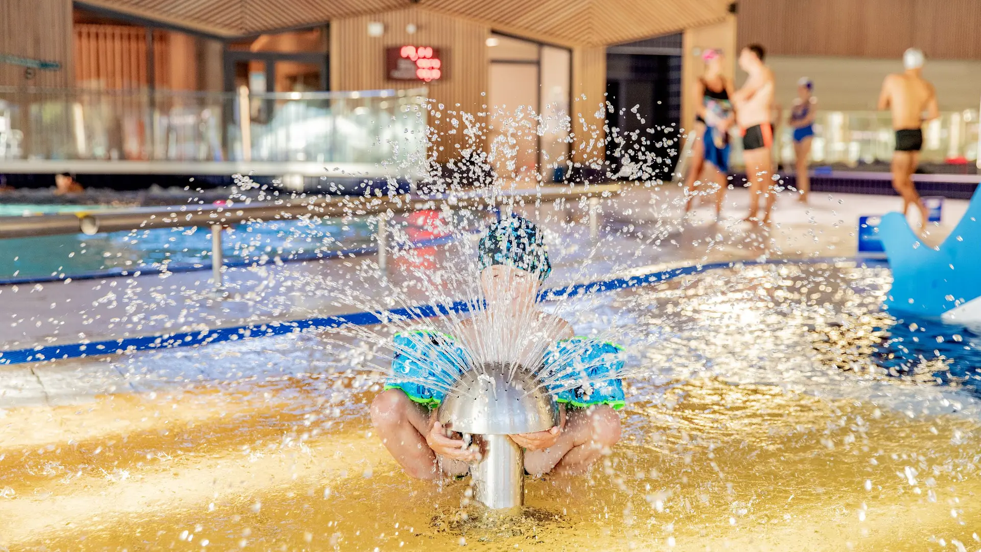 Jeux intérieurs de la piscine aqualudique du Stade à Chambéry