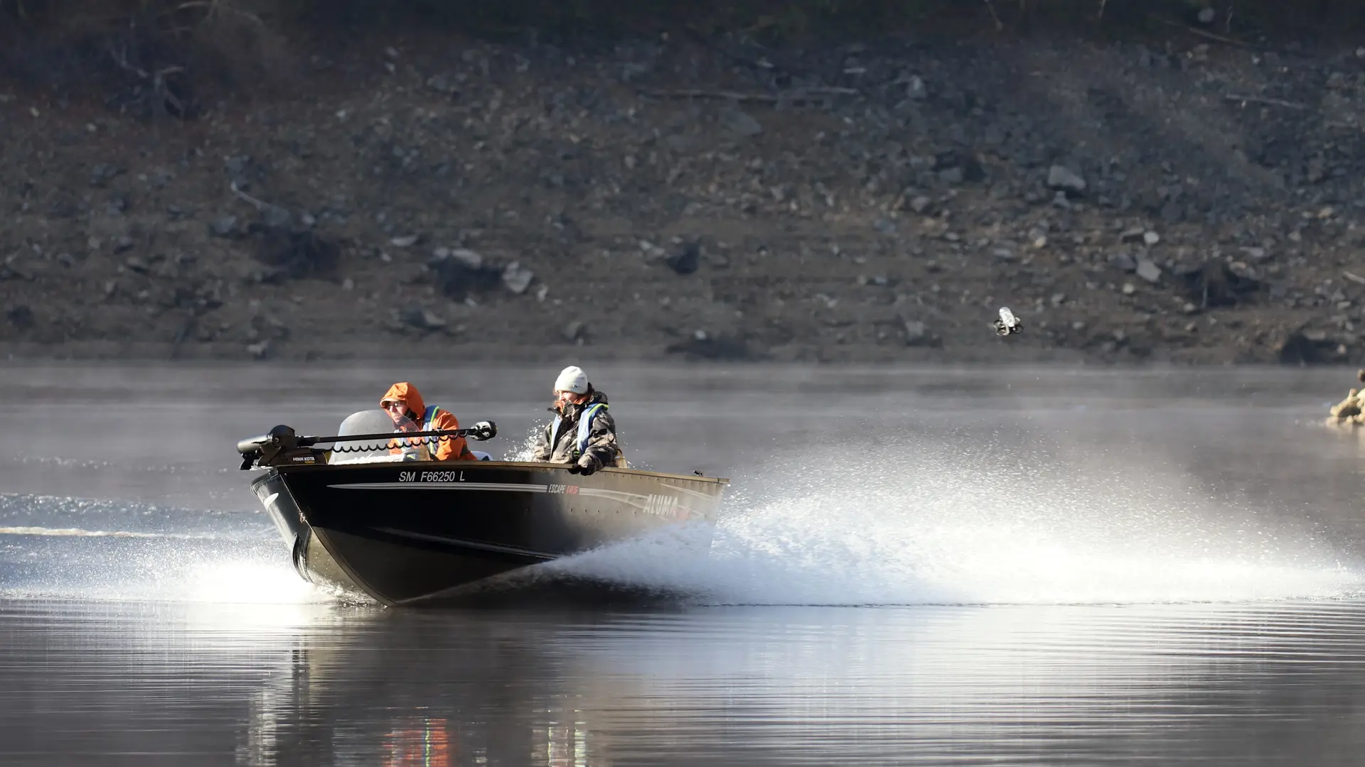 Pêche à la mouche des carnassiers en Bass-Boat ''action''