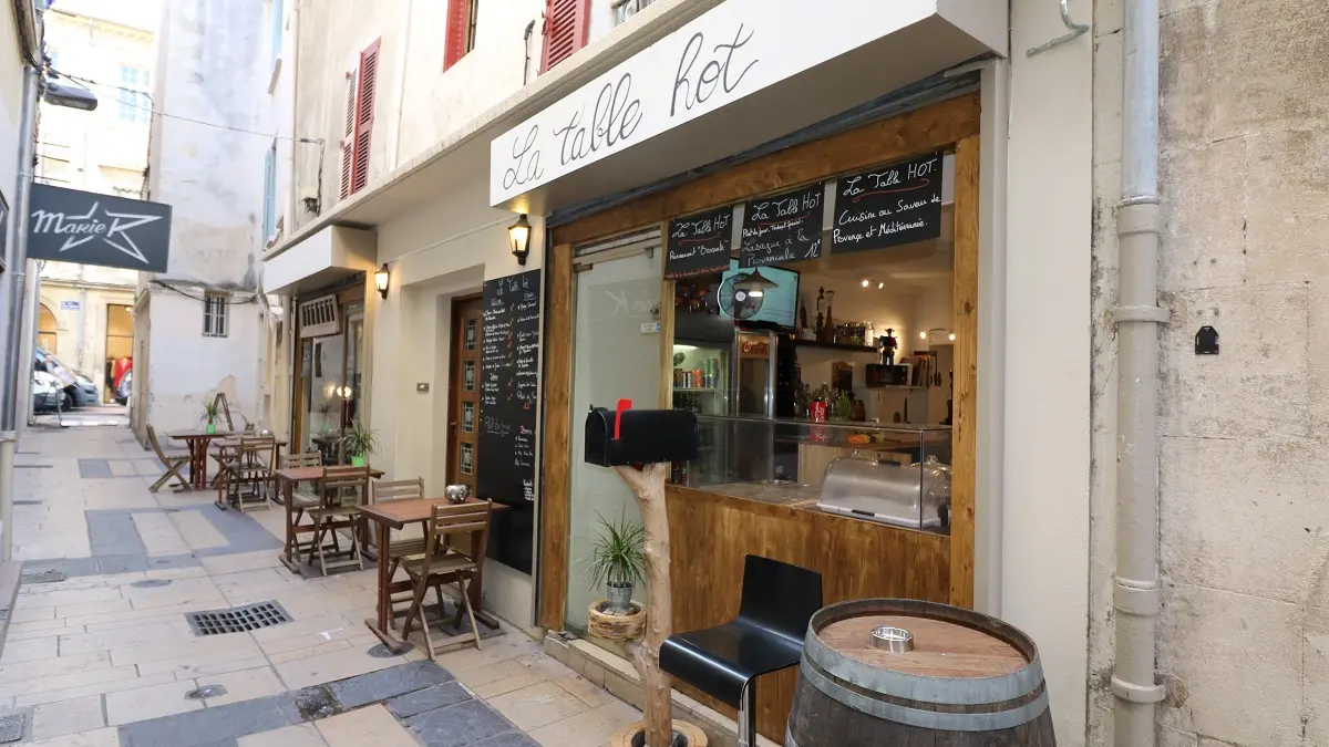 La Table Hot