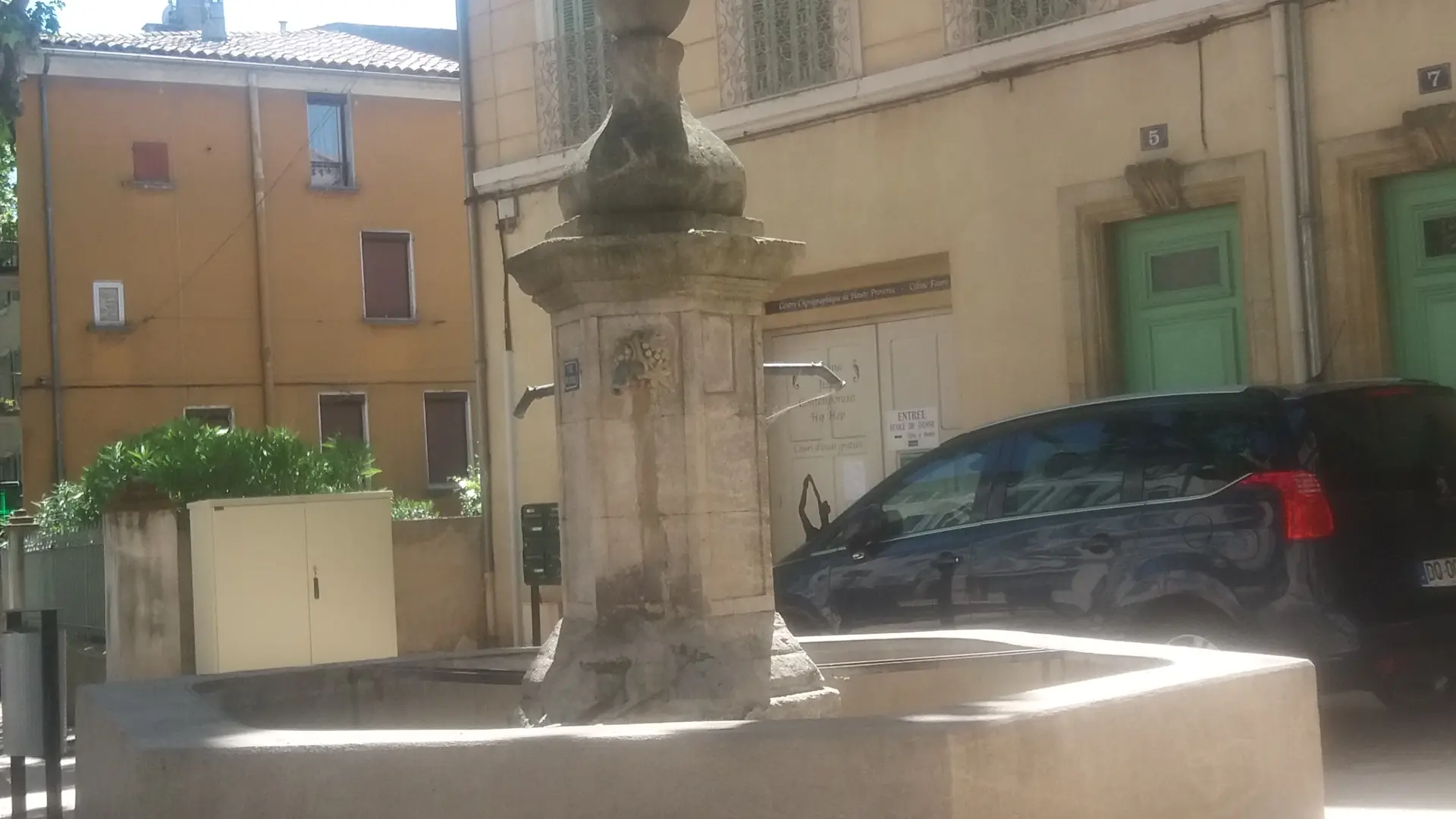 Fontaine porte Soubeyran