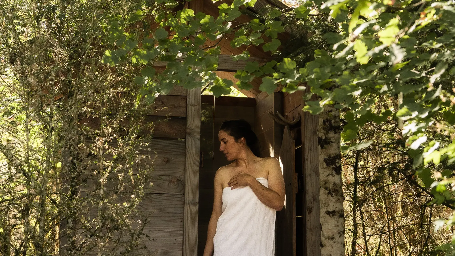 Sanitaires hébergement insolite des Géorennes_Champfromier