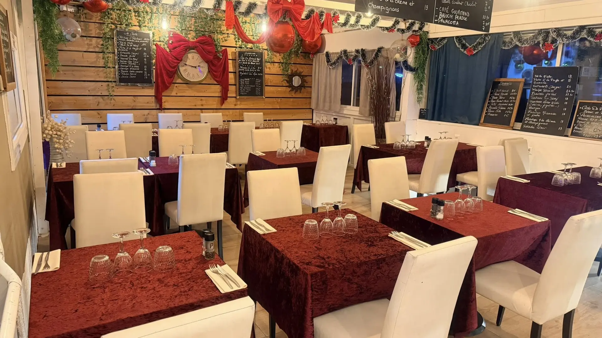 À l'ombre du pin_Solliès-Pont