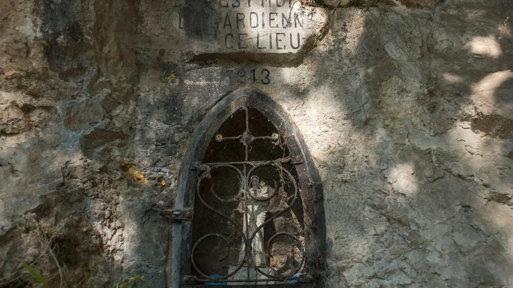 L'oratoire de la Grotte Notre Dame de Lourdes