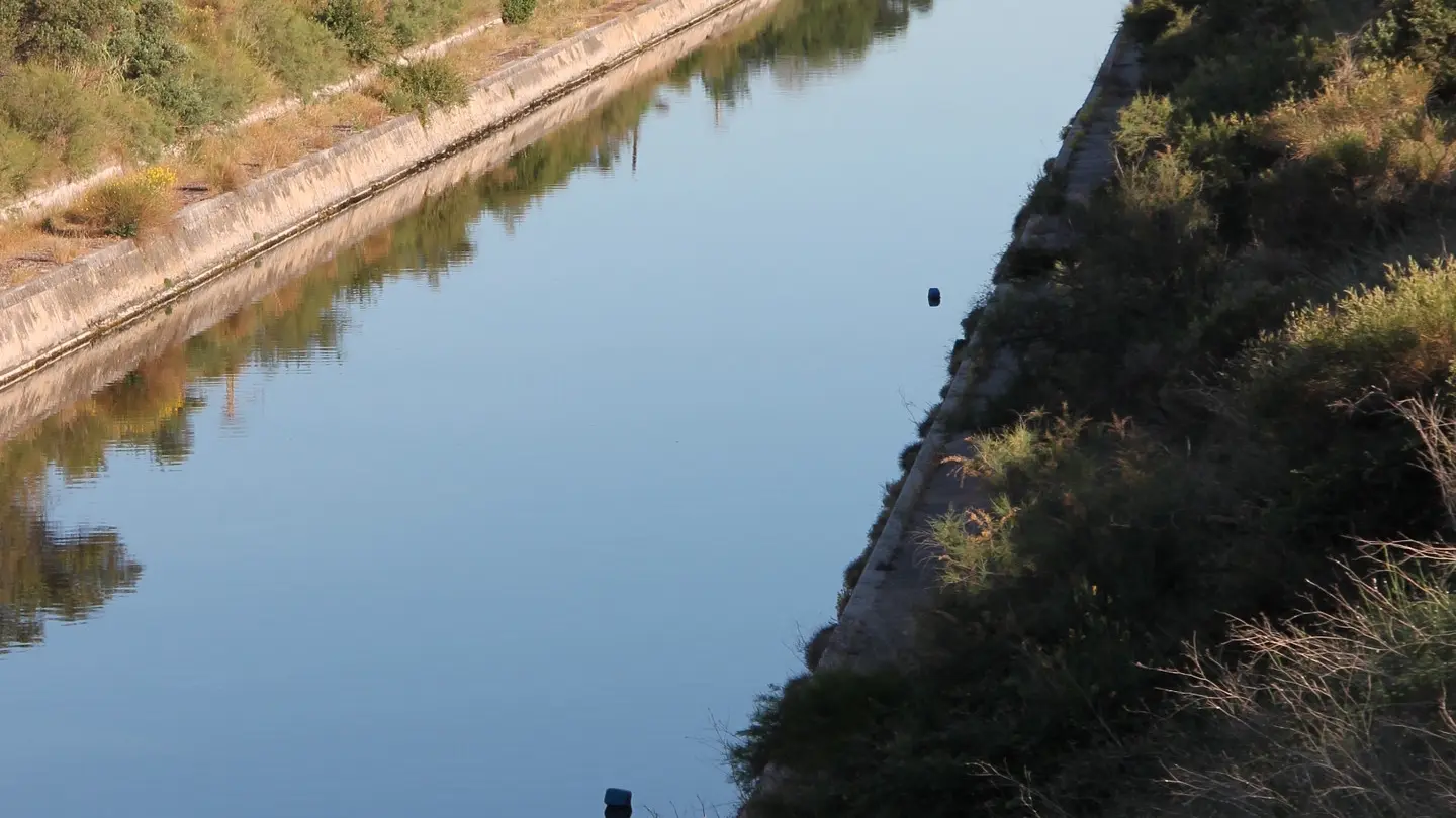 Canal de Marseille au Rhône dit canal du Rove