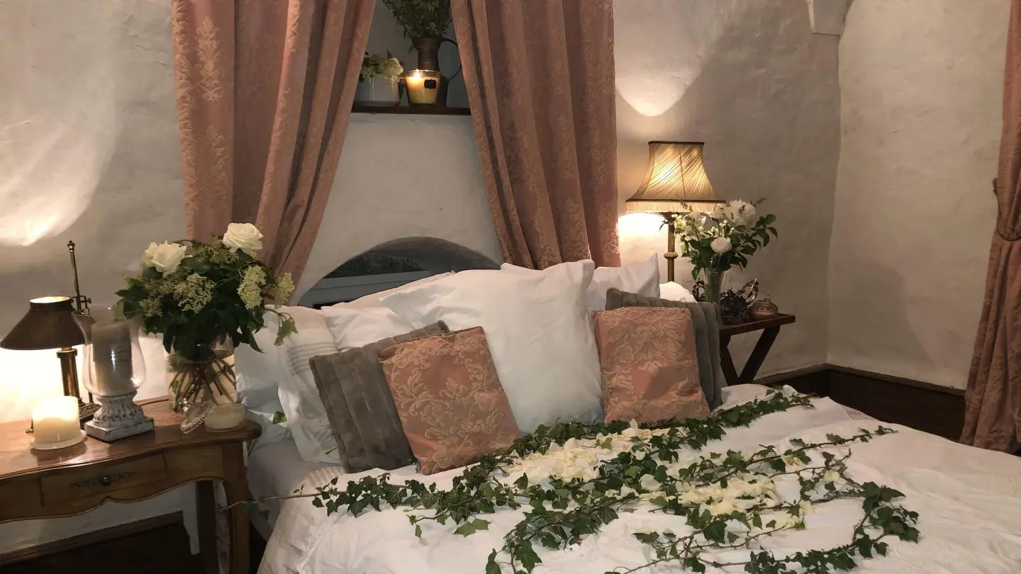 Chambre nuptiale, Le Lieu Secret