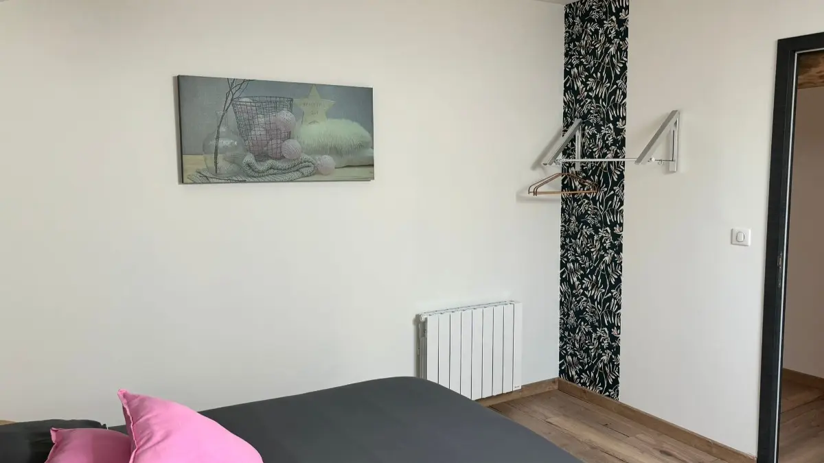 Chambre sans salle d'eau