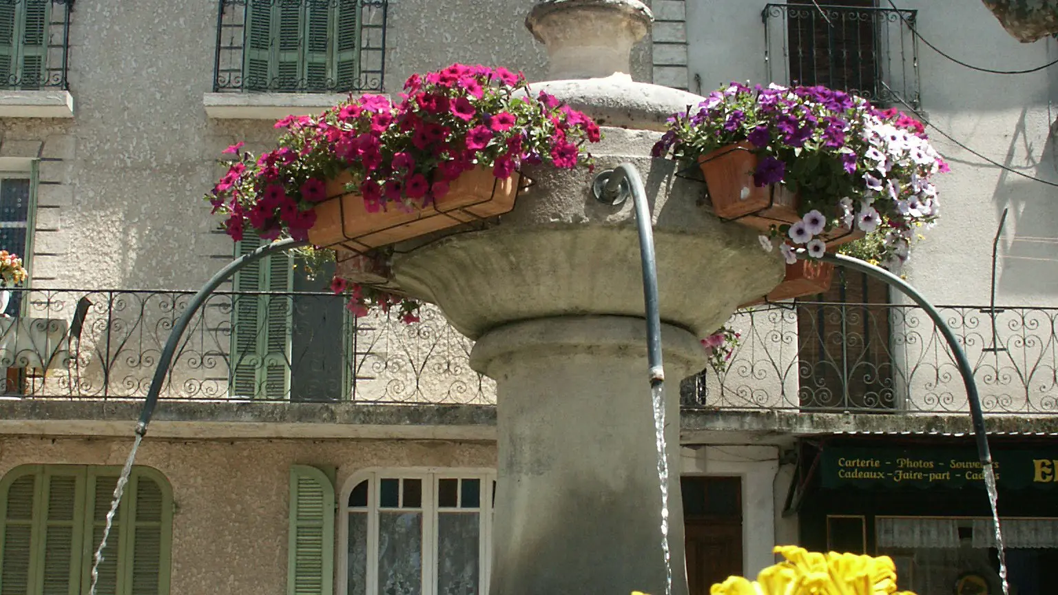 Fontaine de la place du Docteur Itard