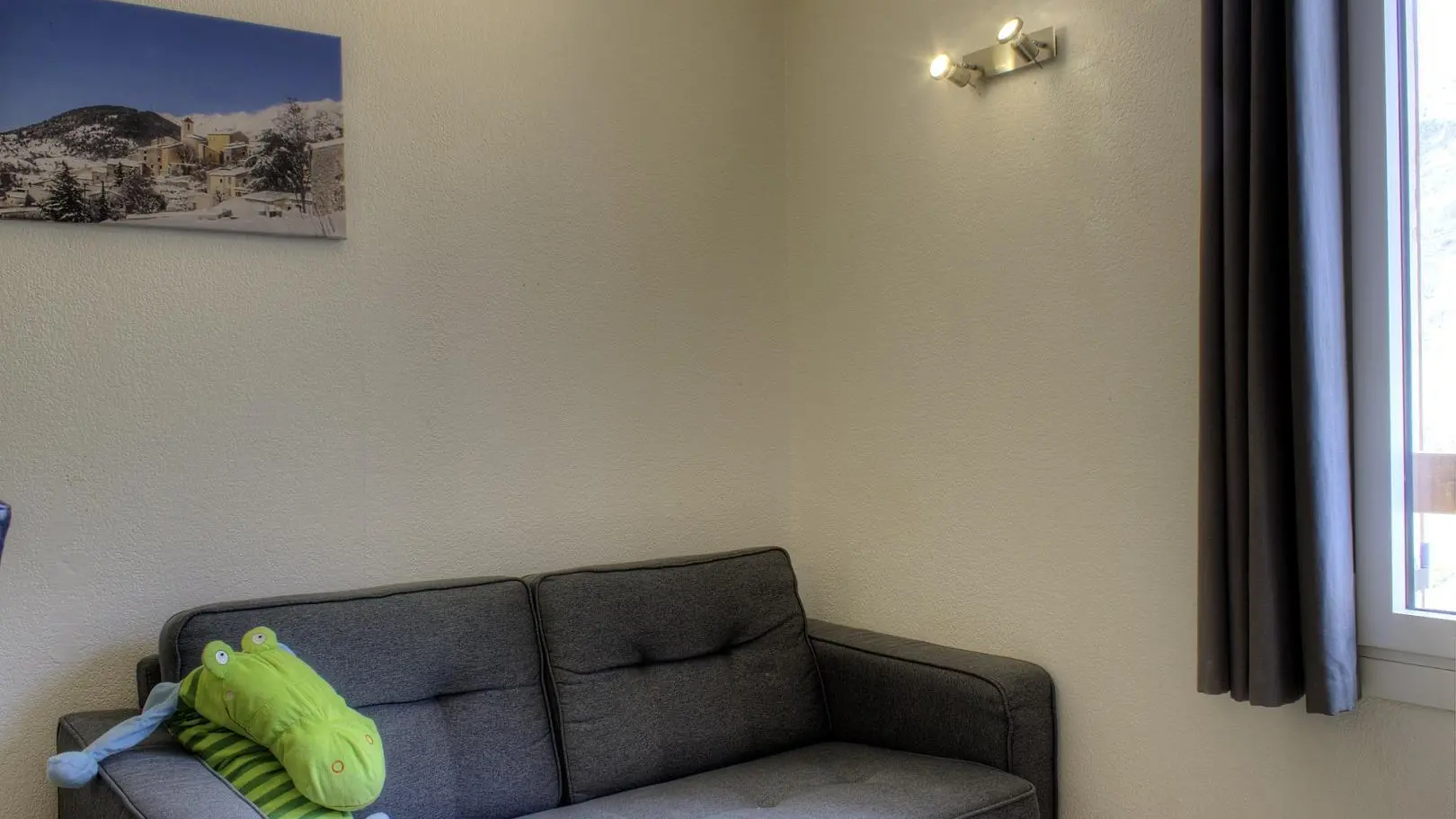 L'Escaou Très-salon-Coursegoules-Gîtes de France Alpes Maritimes