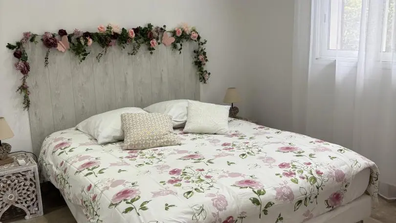 Gîte Mas de la Galinette Pivoine-Chambre : 1 lit 160x200-Biot-Gîtes de France Alpes-Maritimes