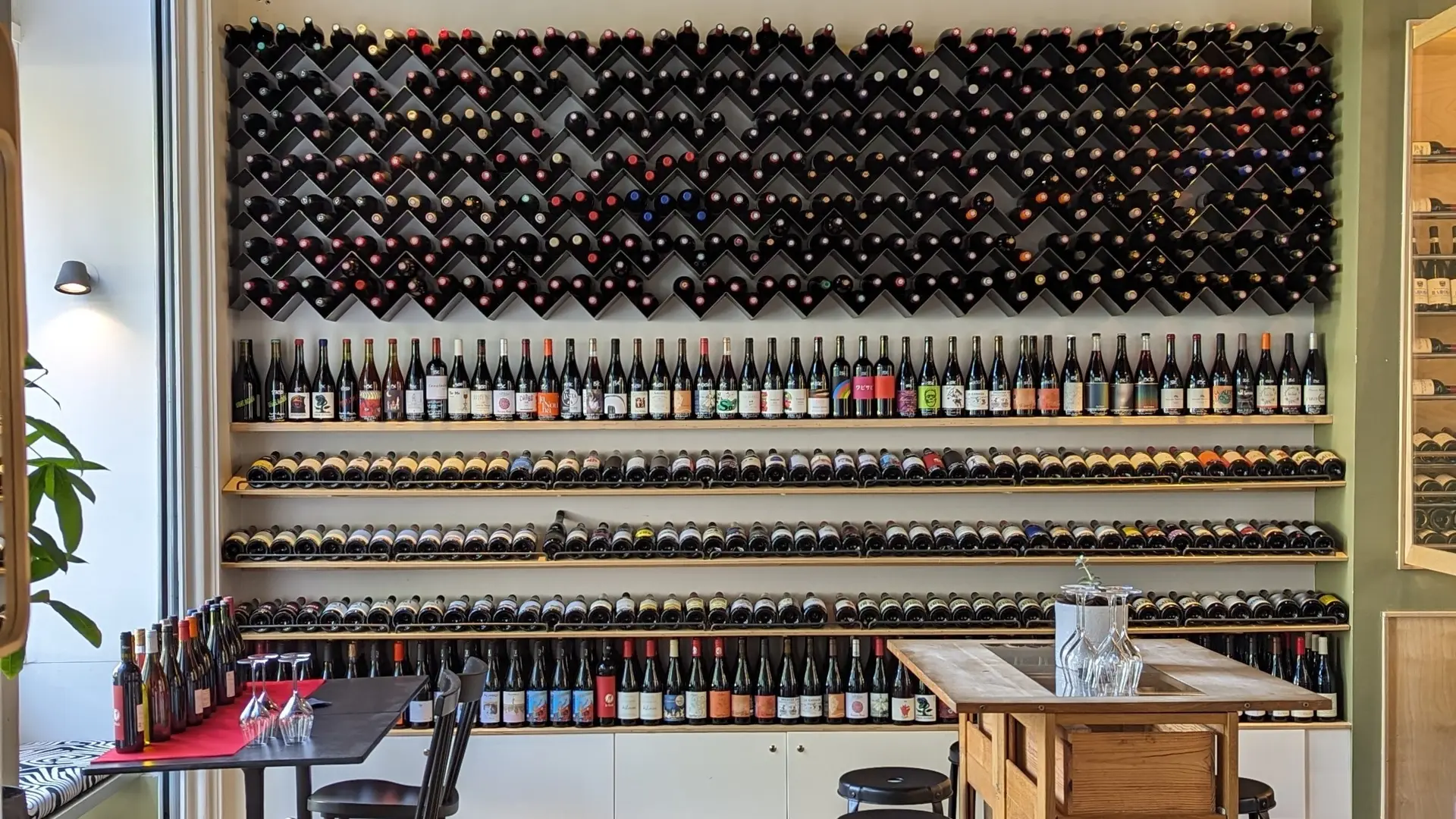 Vue intérieur Cave Jovin