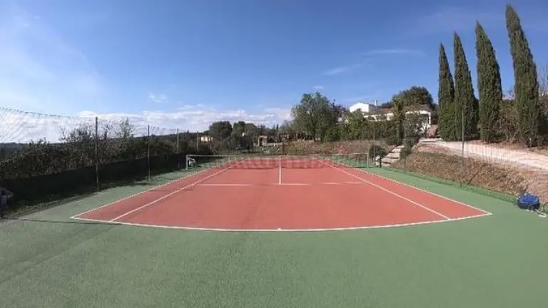 Terrain de Tennis