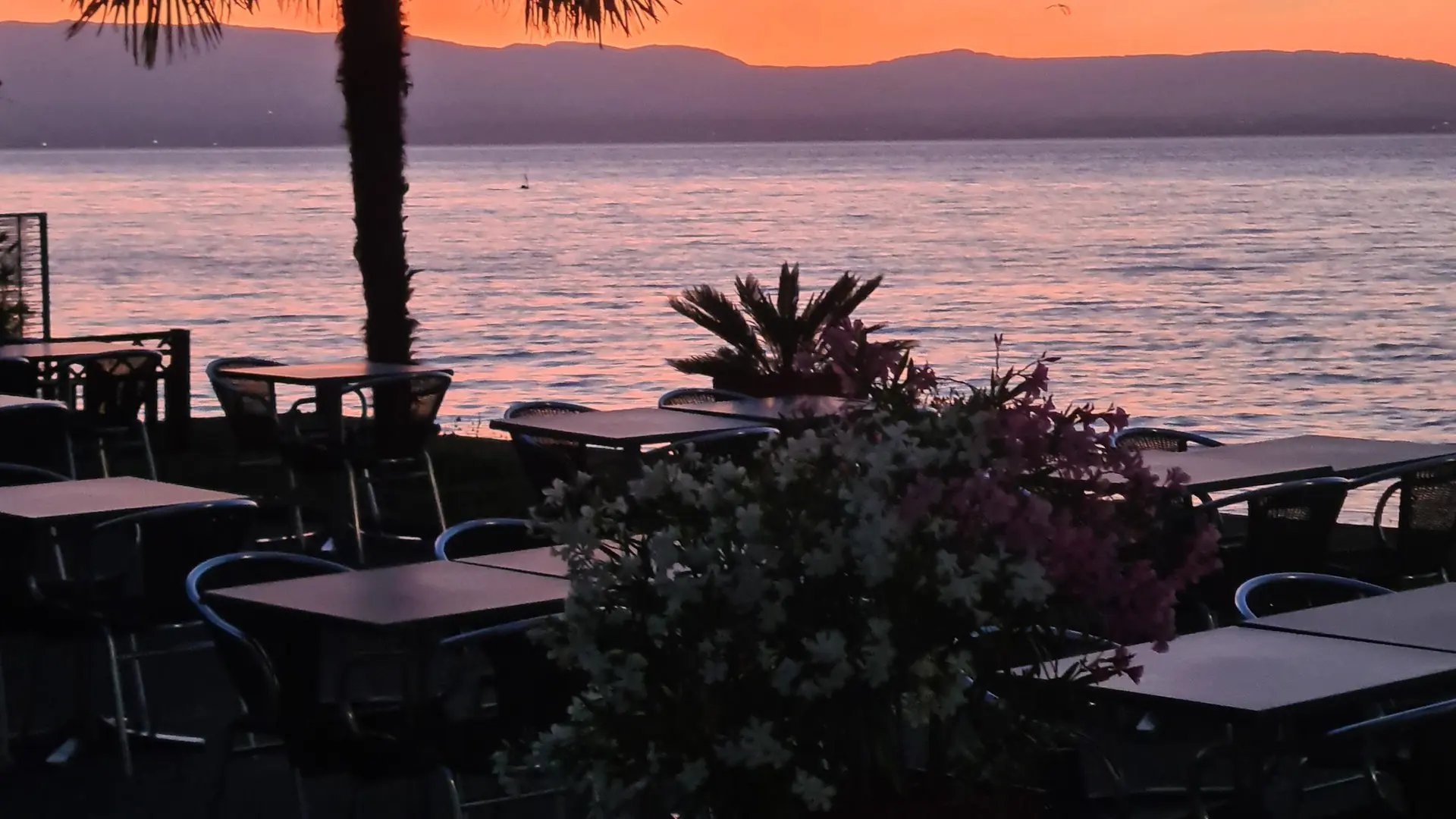 au coucher du soleil