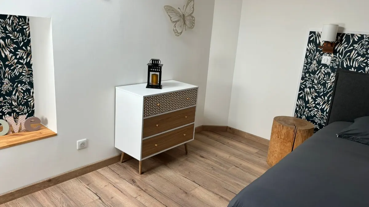 Chambre sans salle d'eau