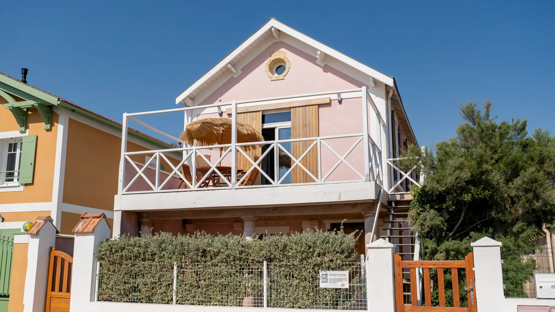 façade