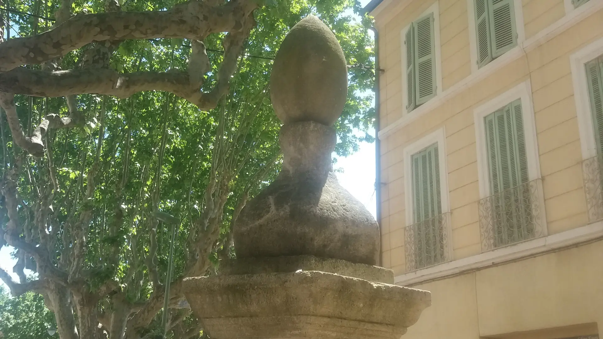 Fontaine porte Soubeyran