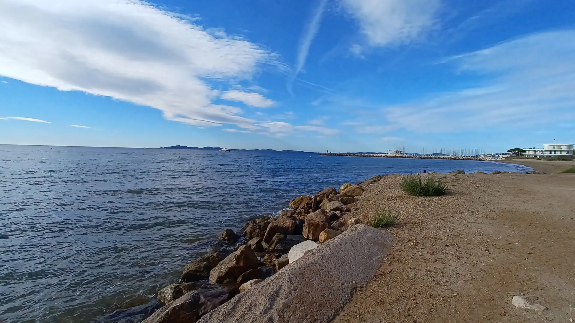 Les circuits vélo en Méditerranée Porte des Maures