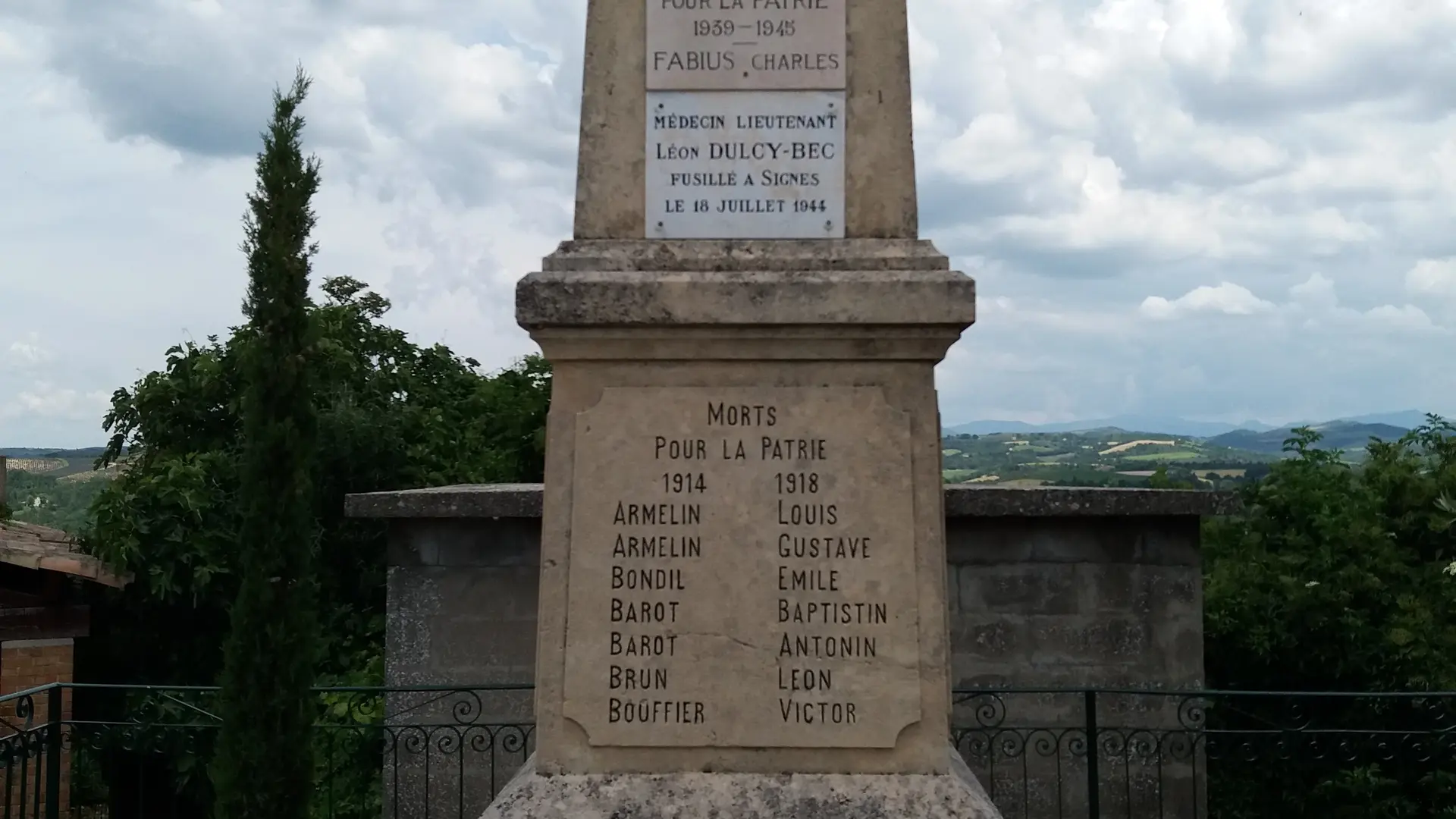 Monument aux morts