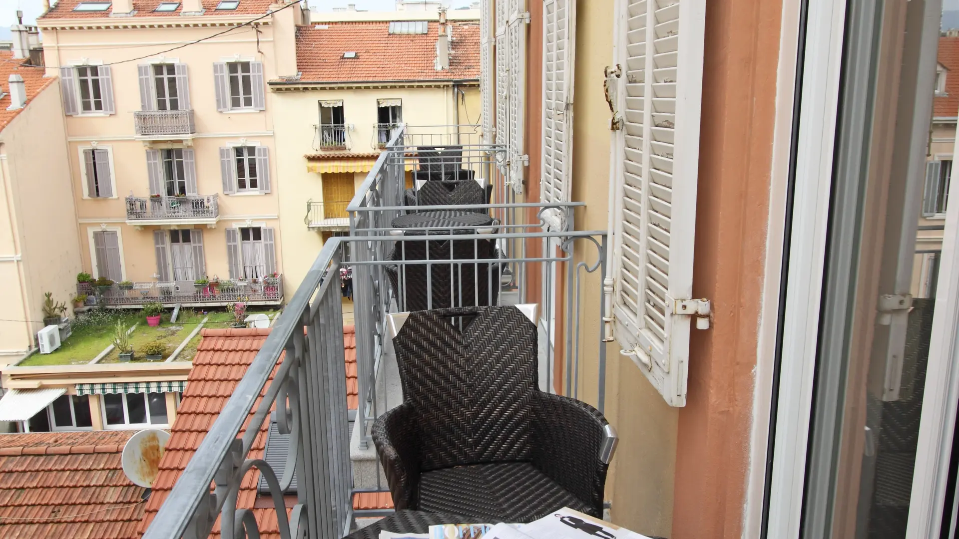 Hotel-Cannes-de-Paris-chambre-Balcon-3