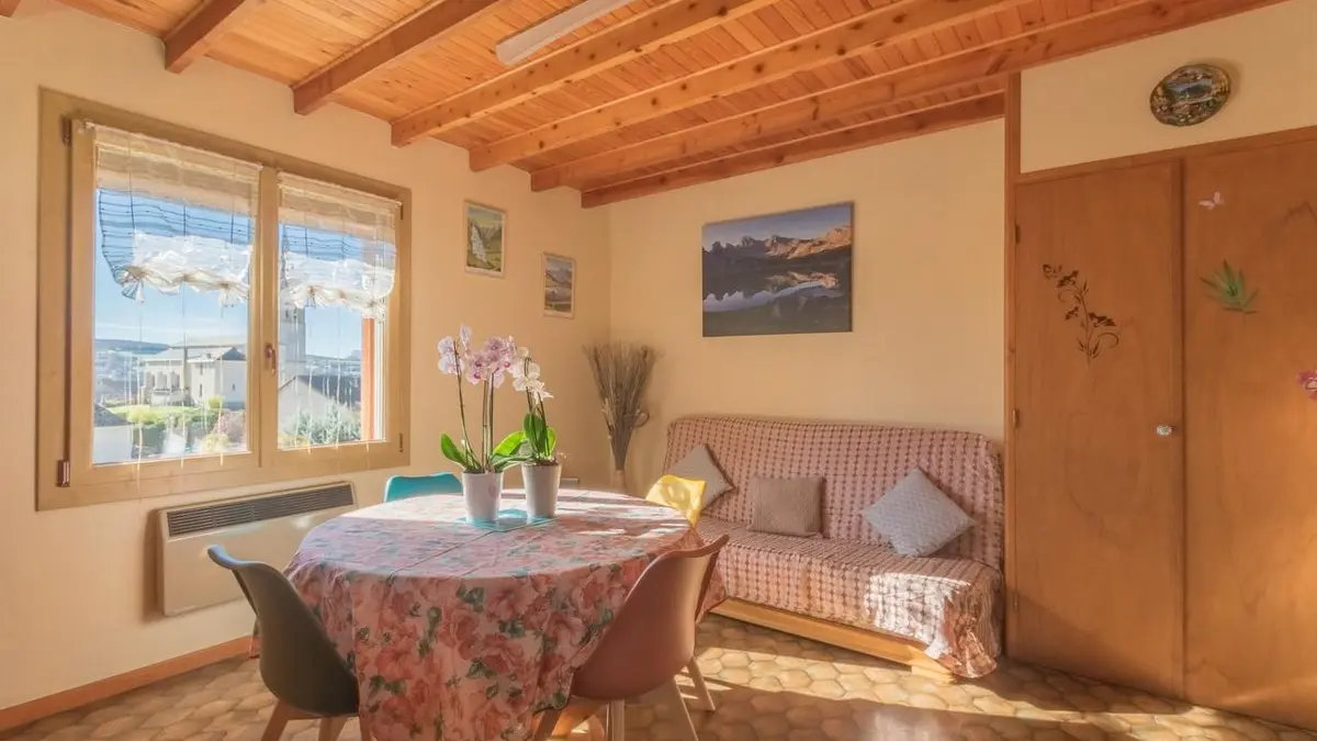 Location Meublé ARIEY BONNET M  Saint-Julien-en-Champsaur Vallée du Champsaur
