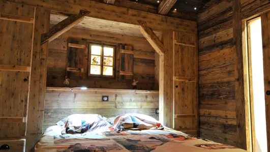 Chambre double avec plafond illuminé
