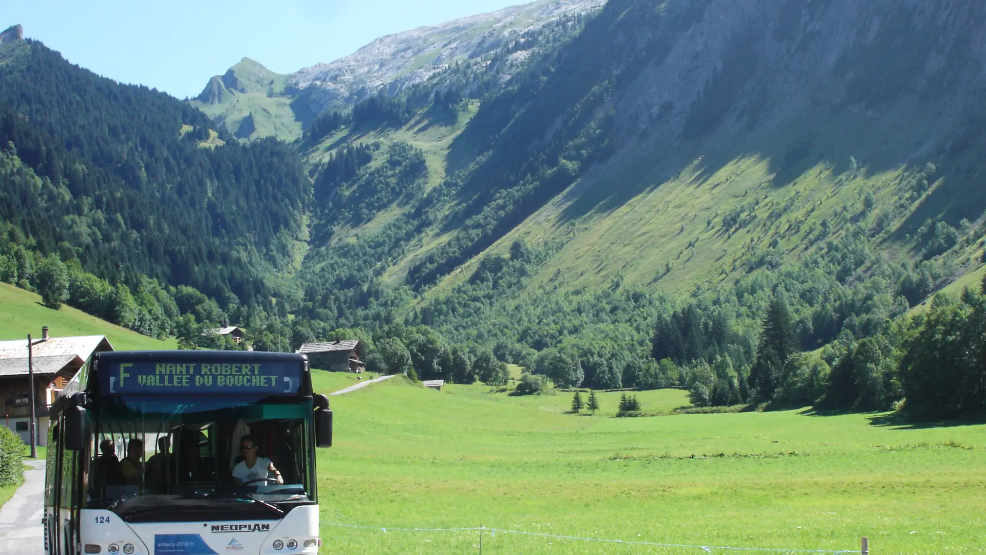 Bus été