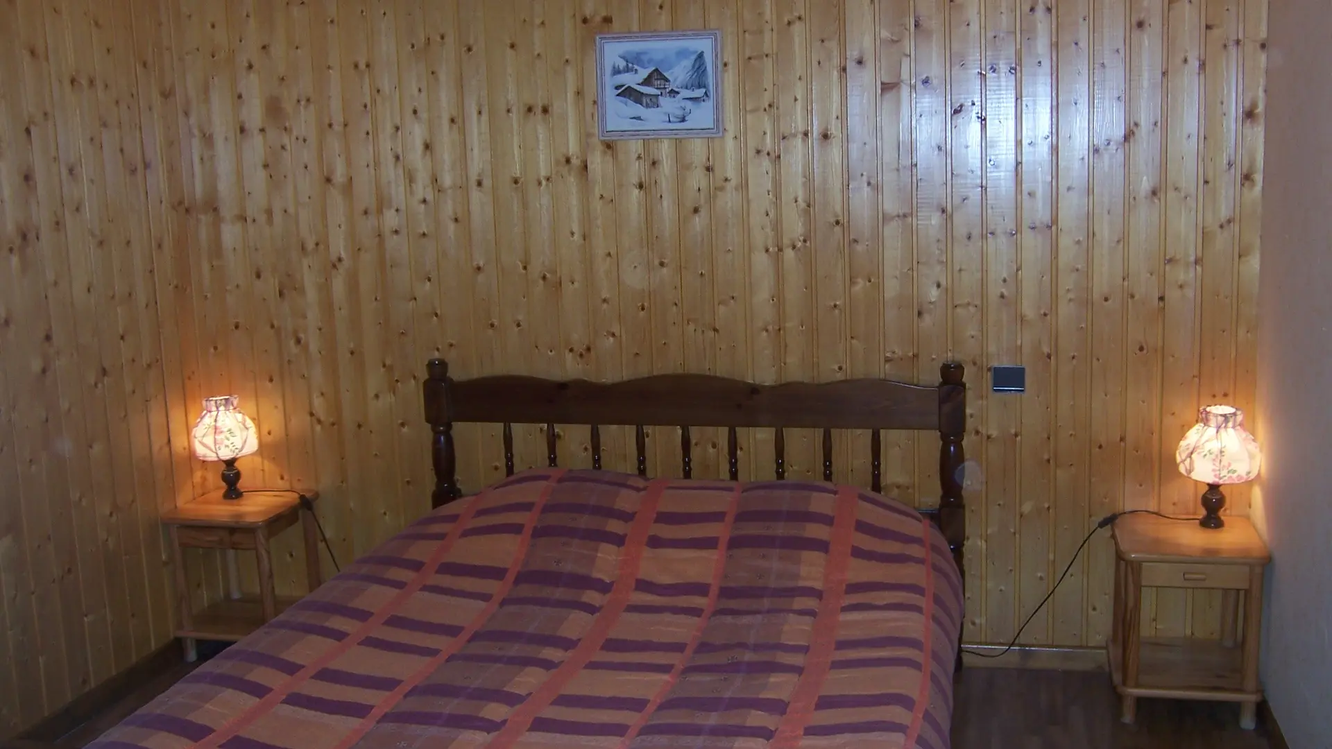 Chambre avec lit double/Bedroom with a double bed-Charvin n°2-Le Grand-Bornand