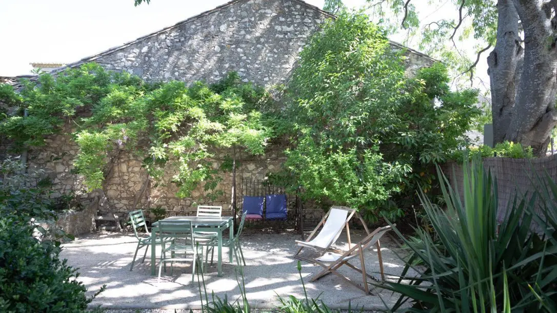 jardin devant la maison