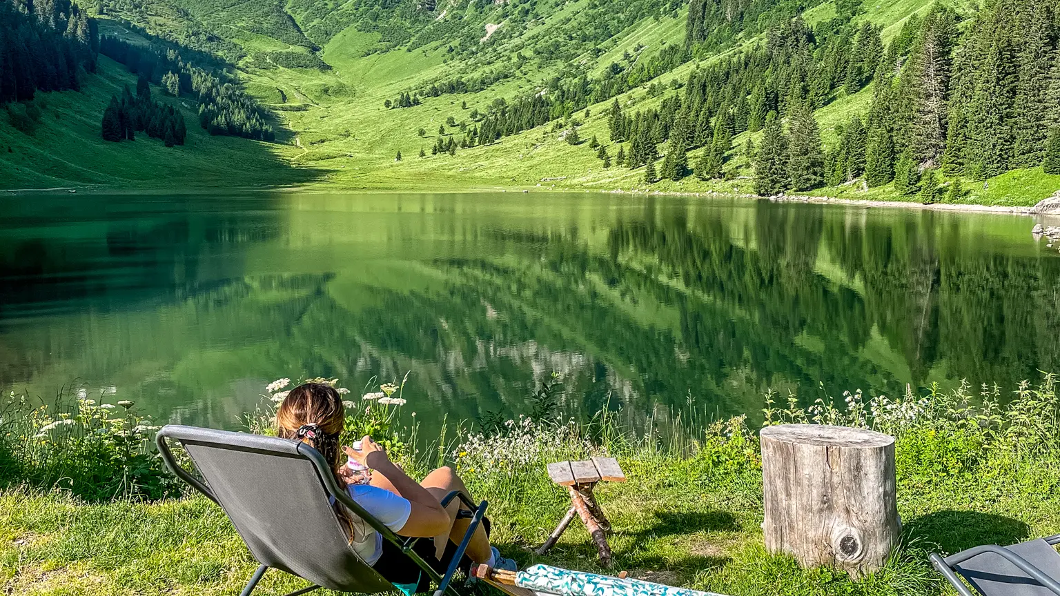 Lac de gers - détente au refuge