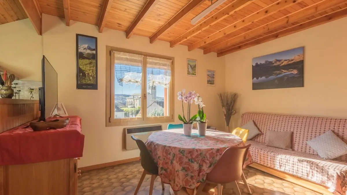 Location Meublé ARIEY BONNET M  Saint-Julien-en-Champsaur Vallée du Champsaur