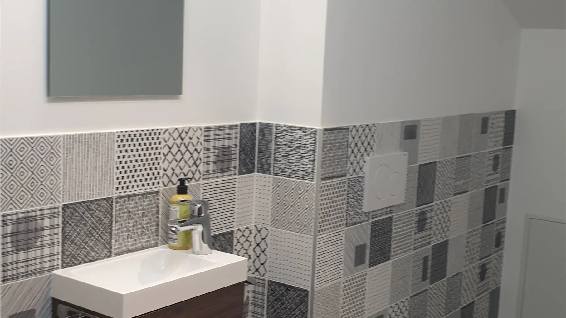 Toilettes à l'étage