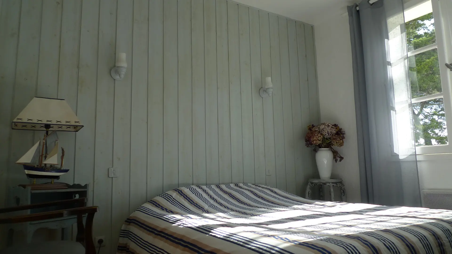 Chambre 1 Lit double