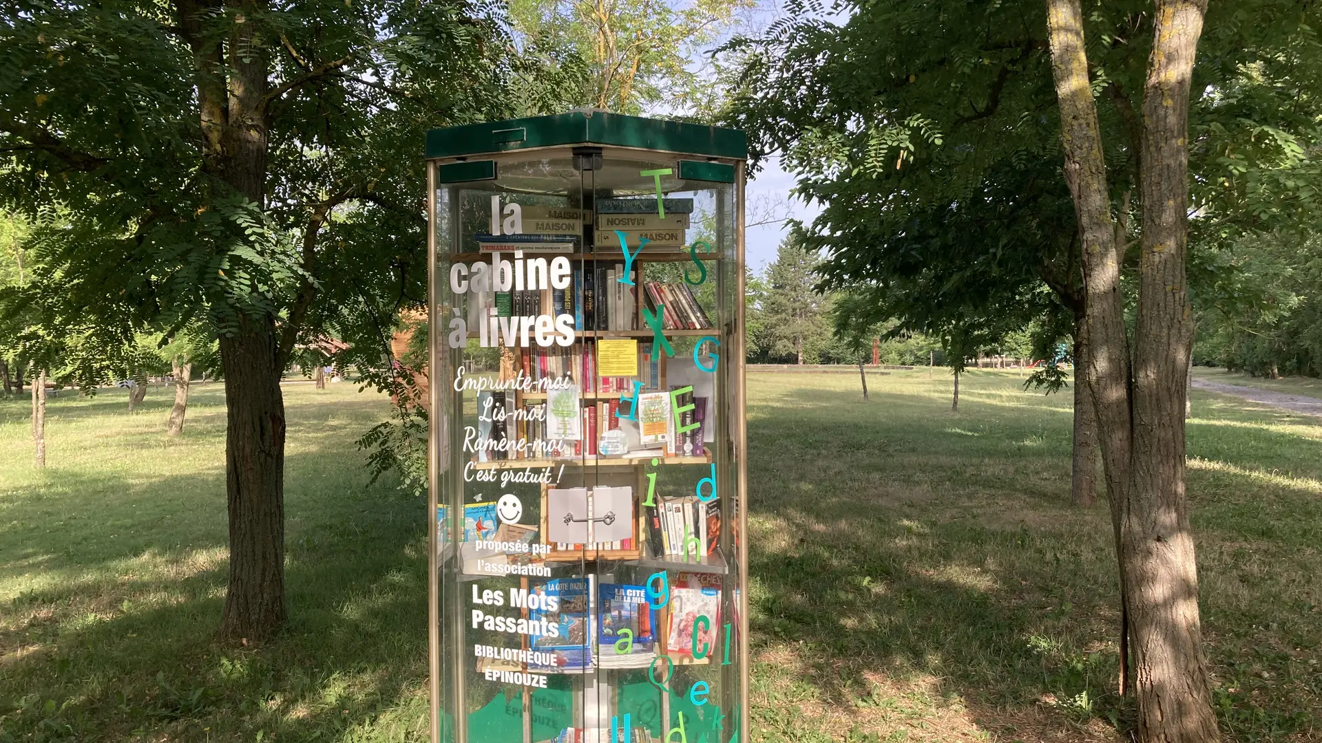 boite à livres parc de chandonzet epinouz