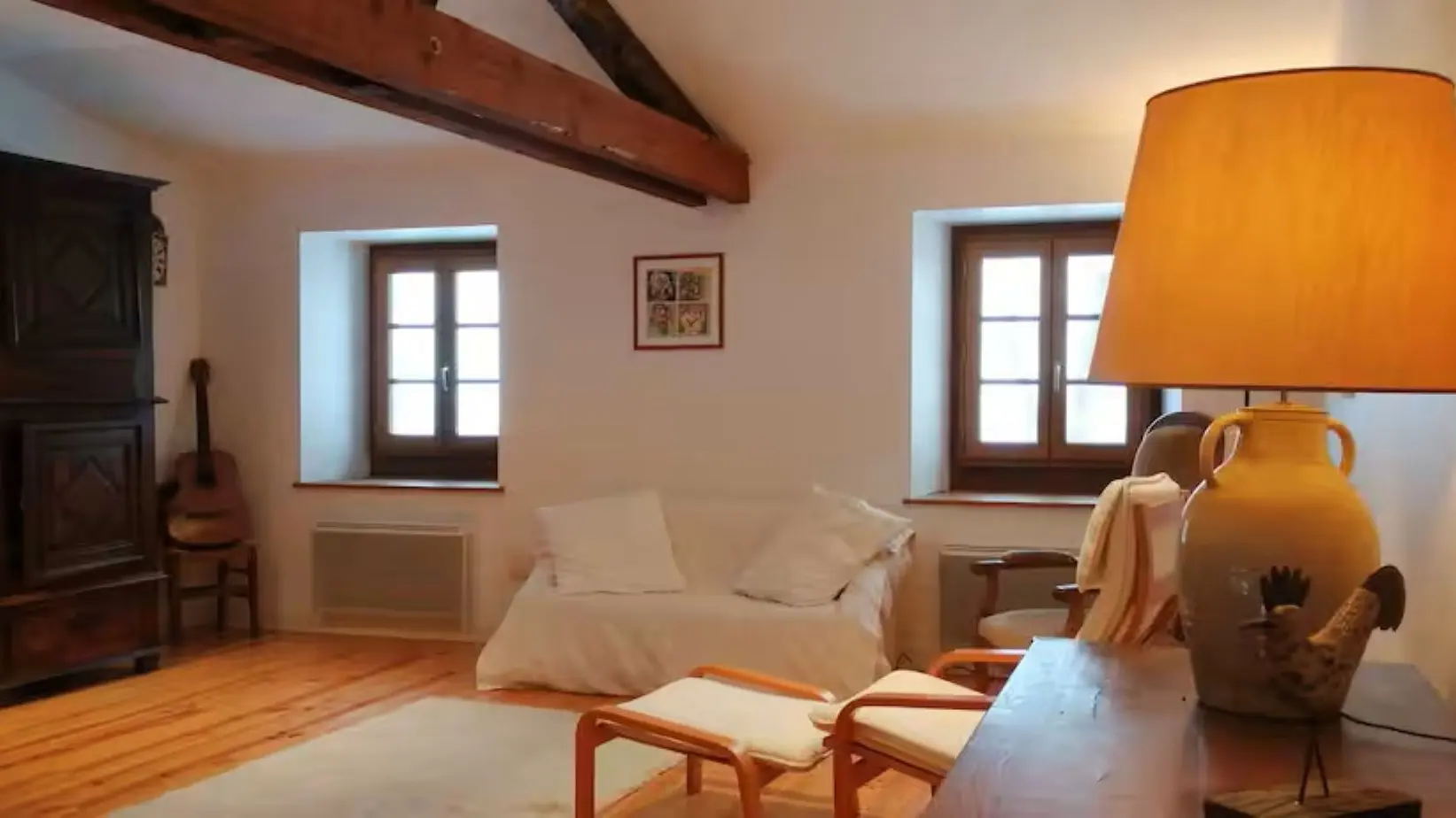 4-Living-Gite-La grange de Paul-auvergne-livradois-forez