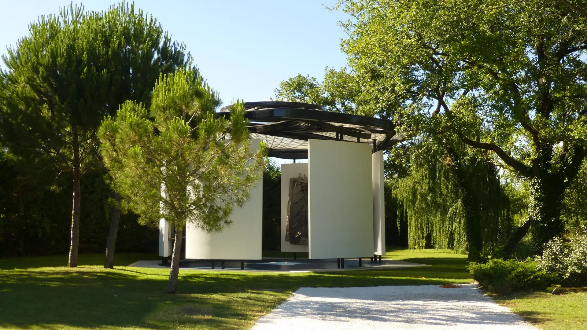 Stella Chapel, Venet Foundation, Le Muy