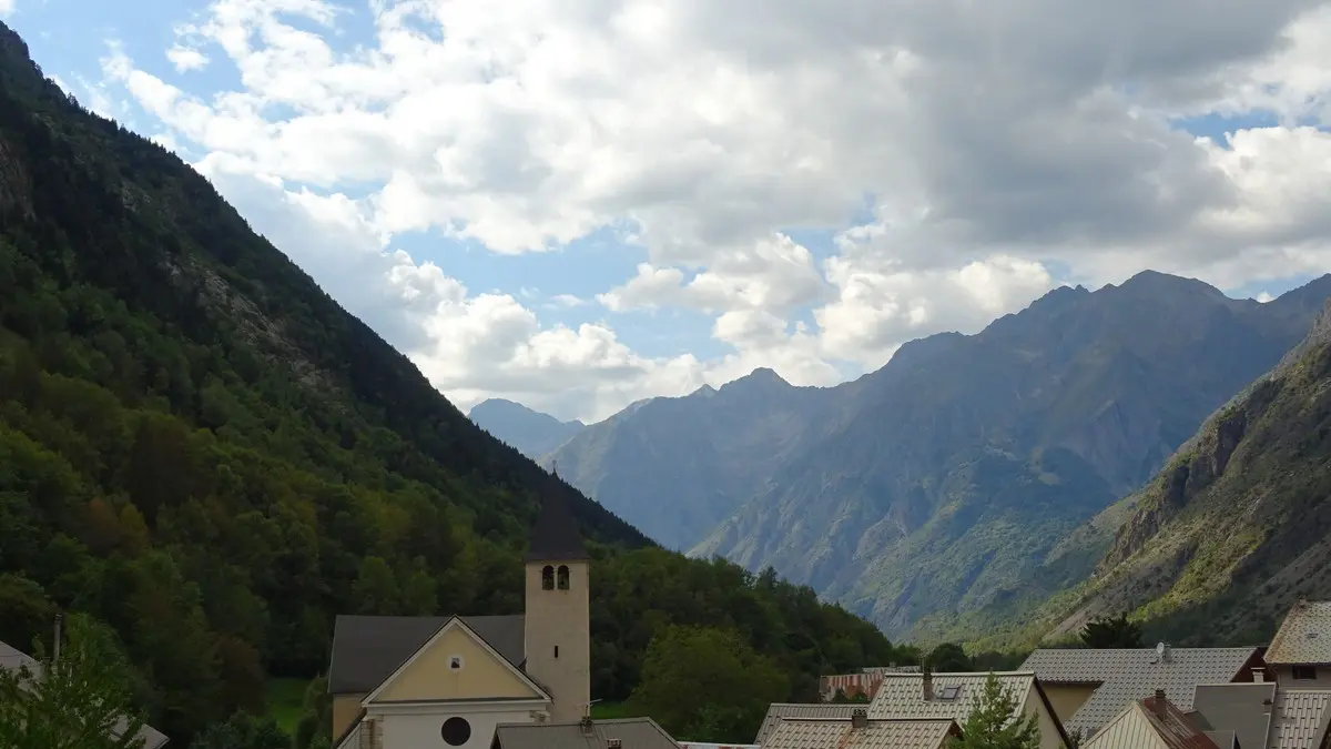 Location Meublé Résidence Les Oulles. la Chapelle en Valgaudemar