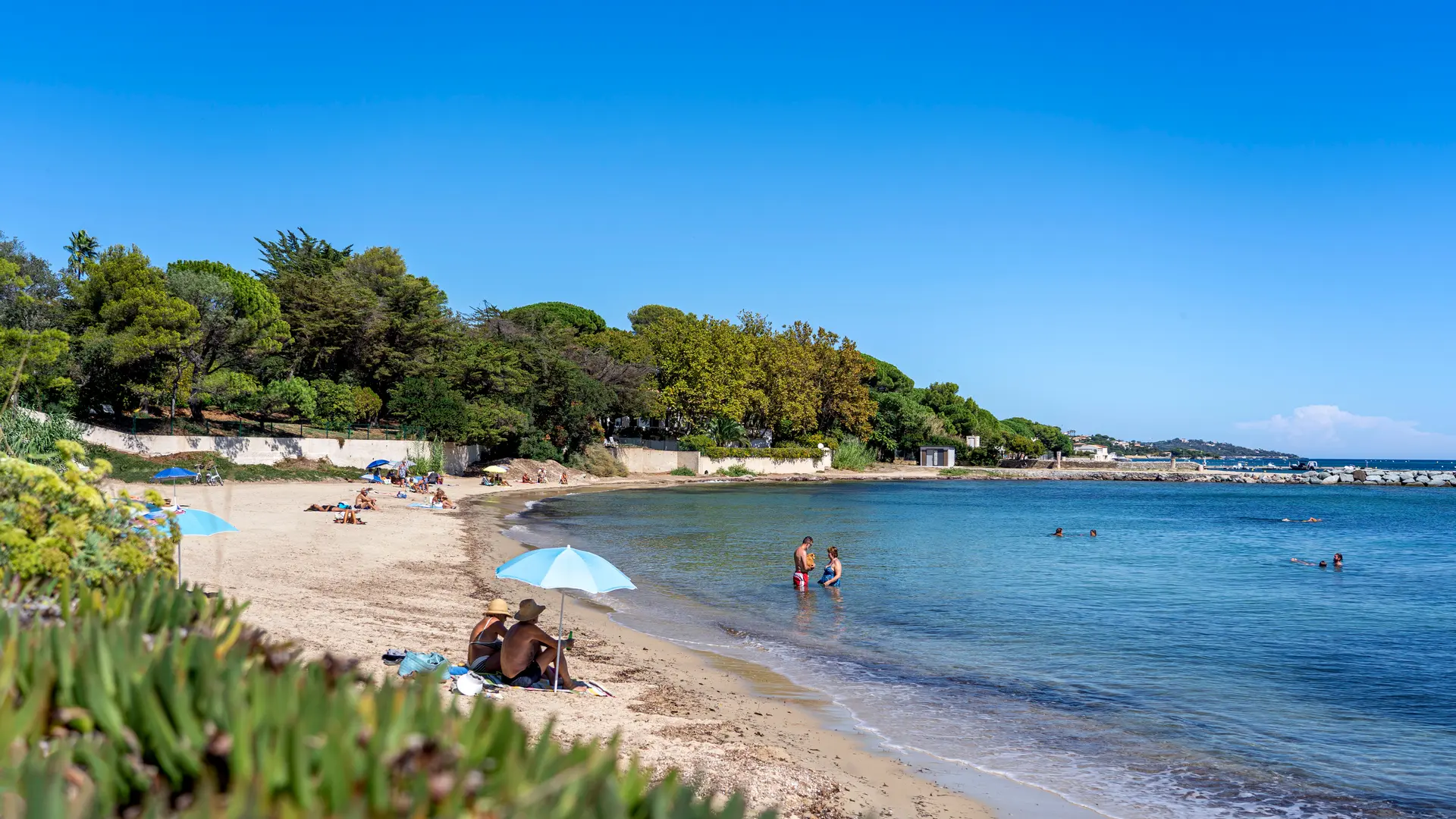 Plage de l'Anse du Vieux Moulin à Grimaud