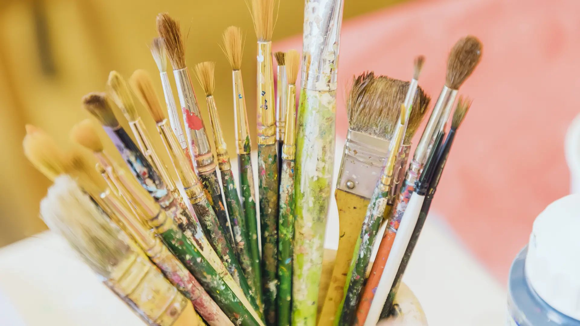 Art et peinture engagement groupe
