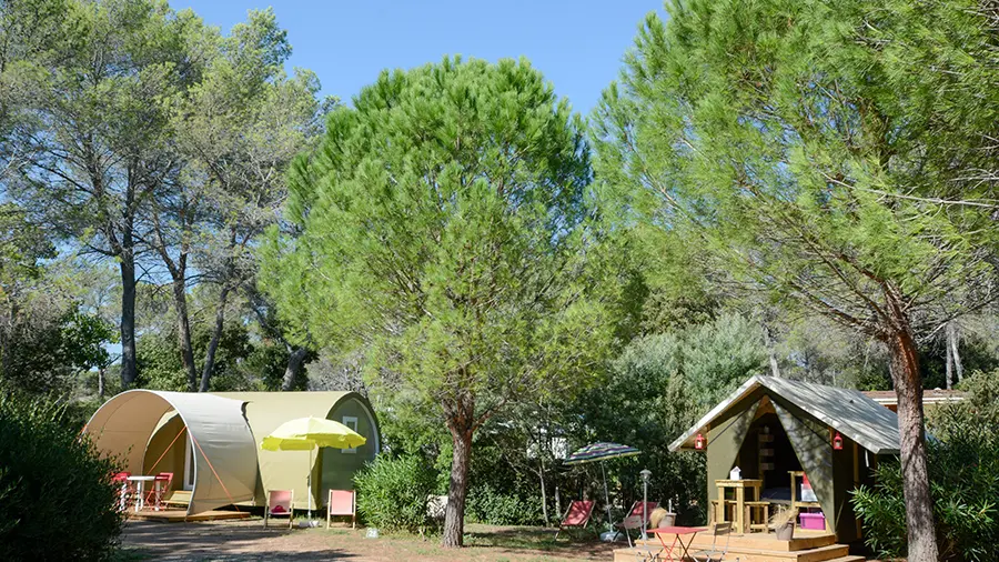 Camping La pierre verte emplacements