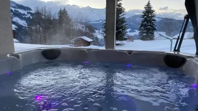 Jaccuzi