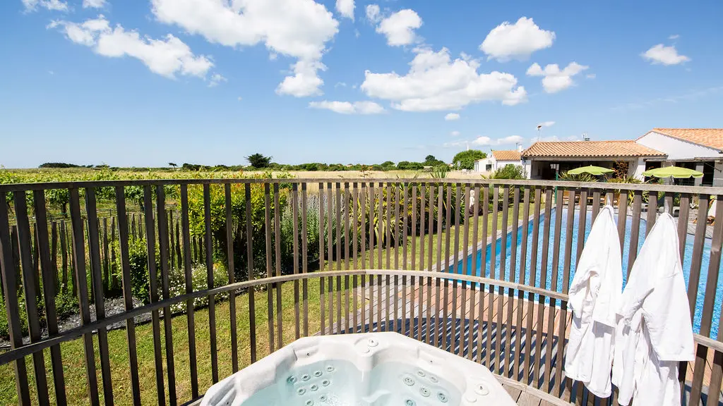 Jacuzzi