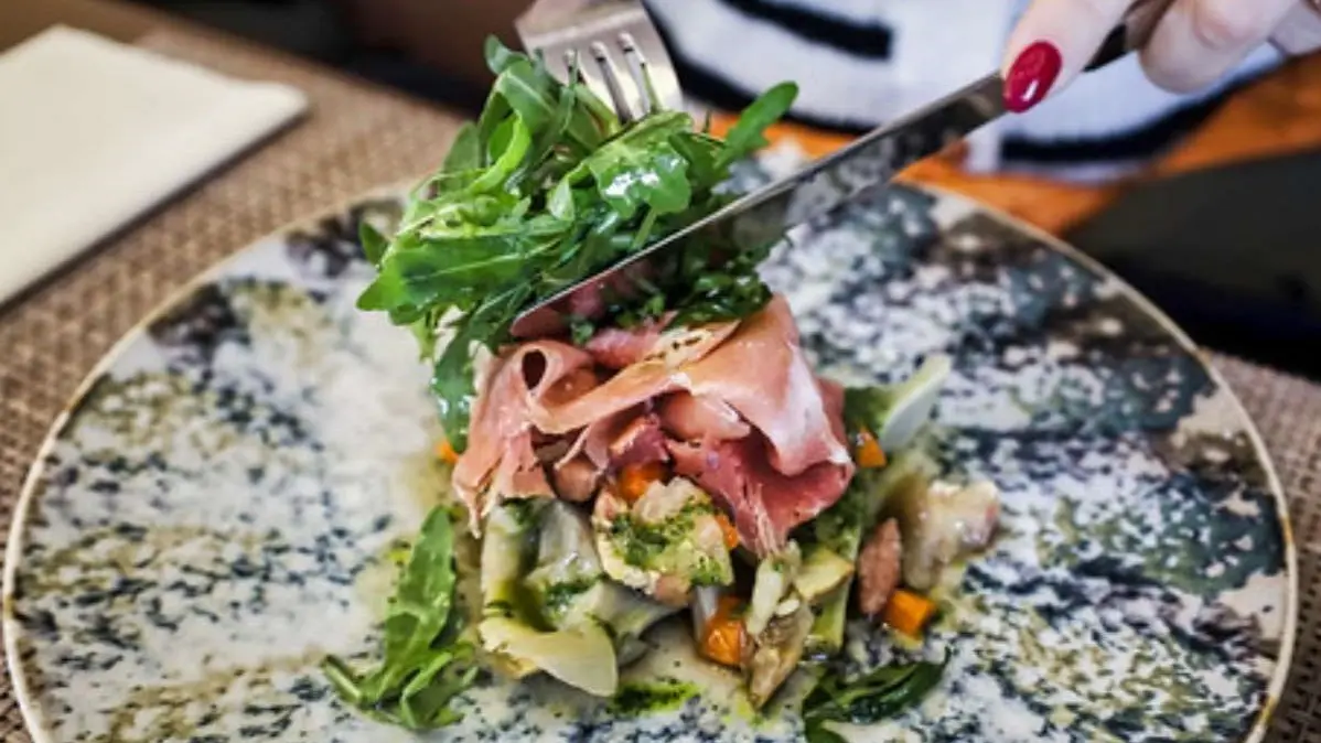 B2 Restaurant_Fontaine-de-Vaucluse entrée de légumes