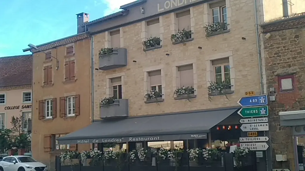 Hôtel-Bistrot de Londres_Saint-Just-en-Chevalet