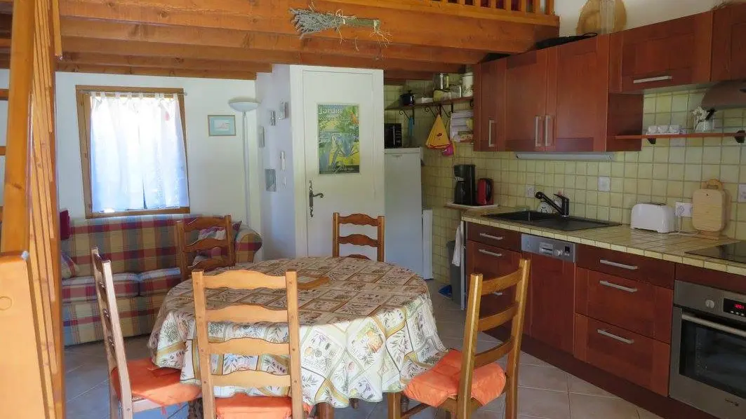 L'Espaï Mazets 8 et 9 Séjour - Cuisine