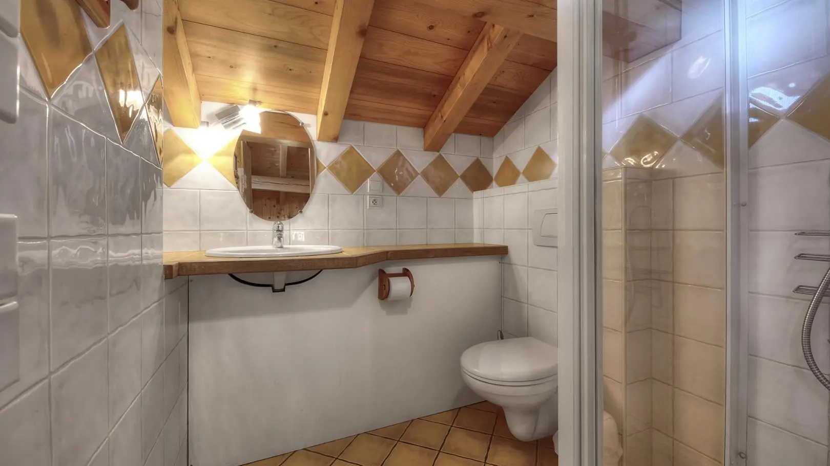 Salle d'eau à l'étage