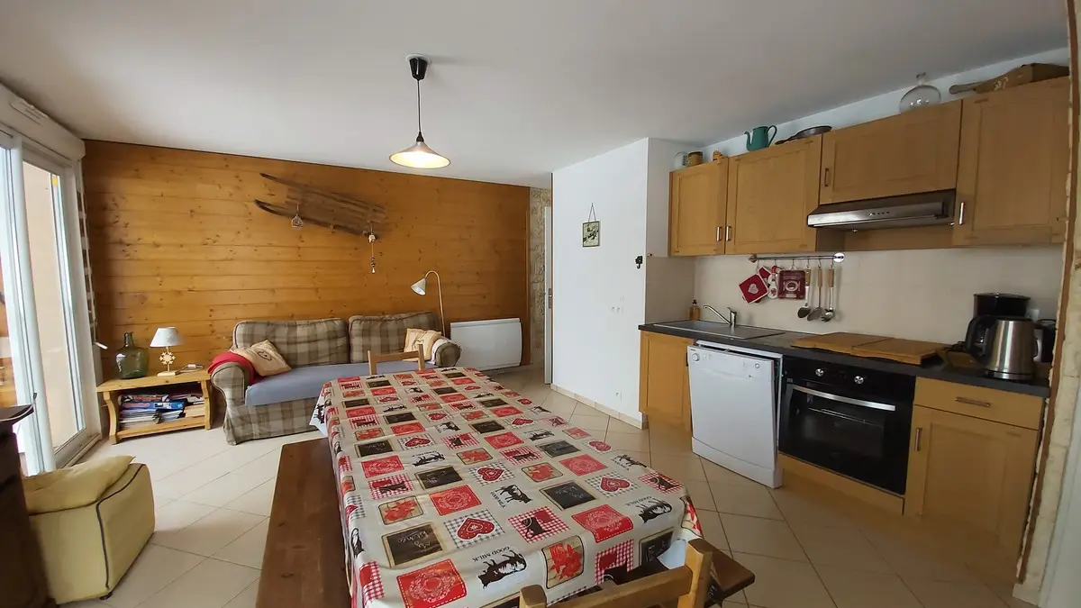 Location Meublé M. REIGNOUX P Saint Léger les Mélèzes Vallée du Champsaur