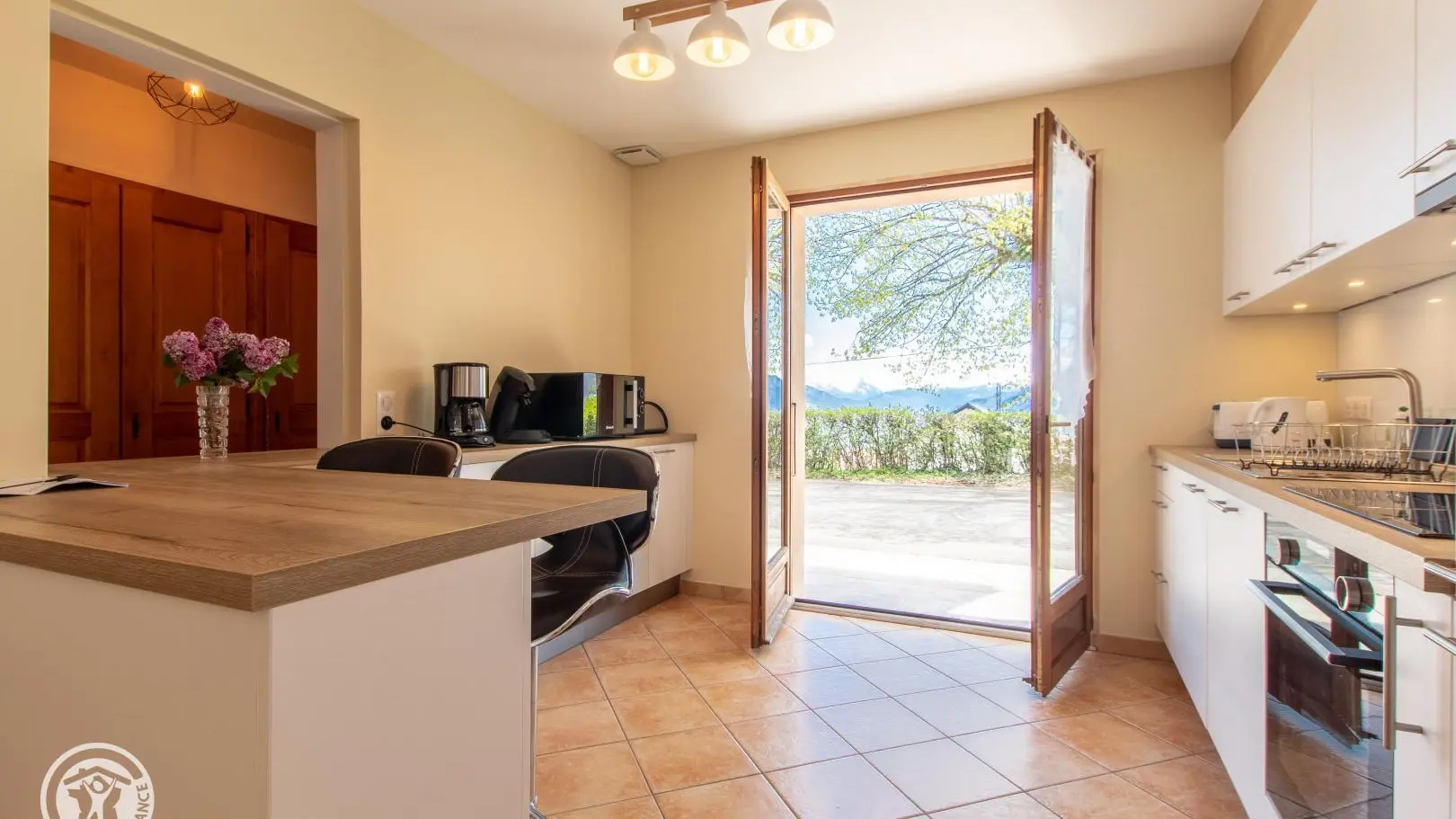 Accès extérieur possible par la cuisine