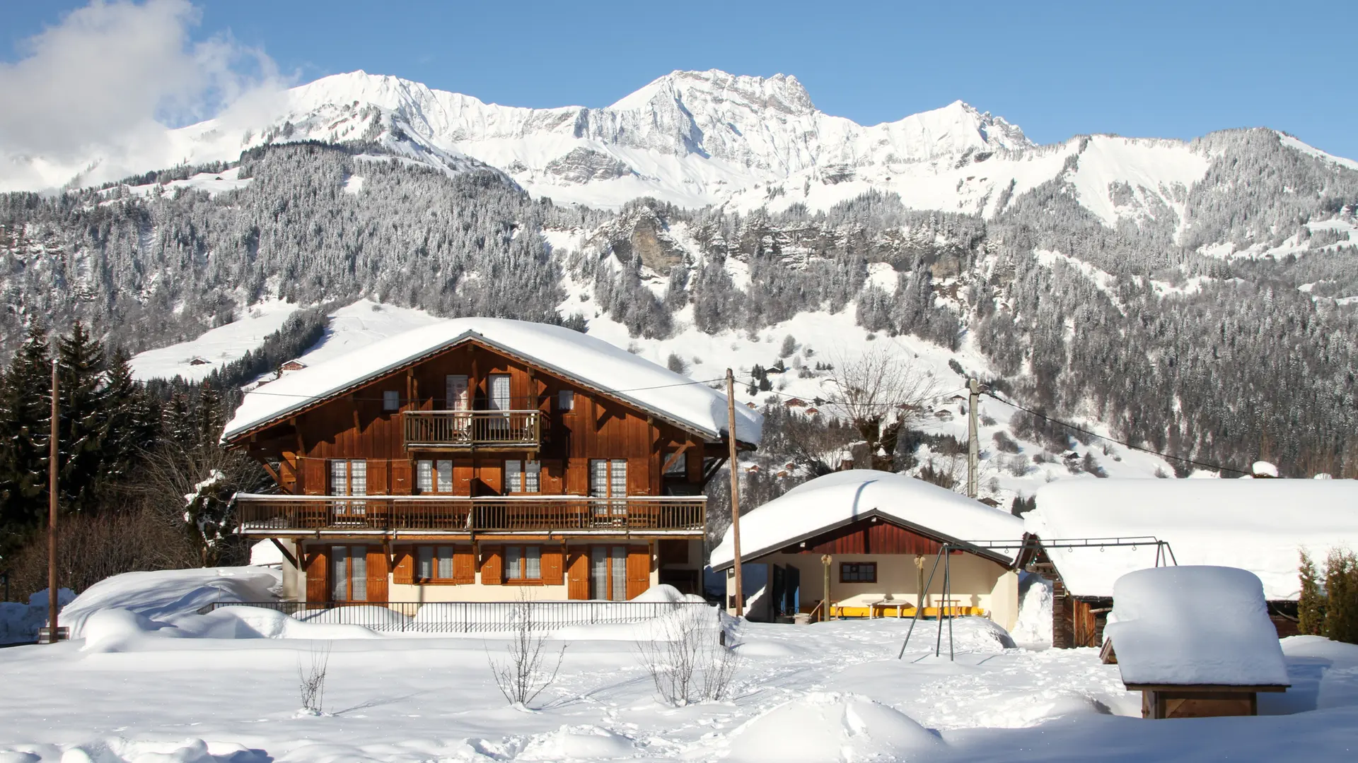 Chalet La Marmotte, Vue Chaîne des Aravis