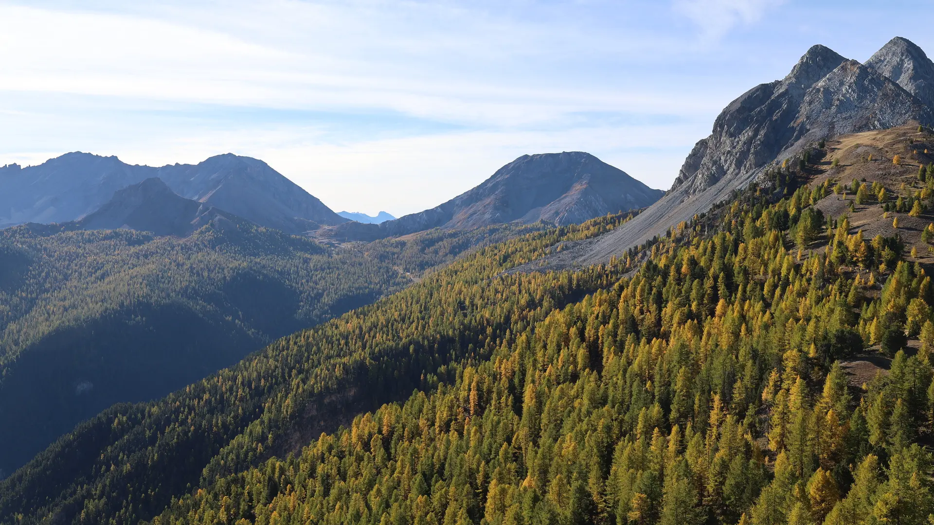 Vue sur l'Izoard depuis le fort de la Lausette