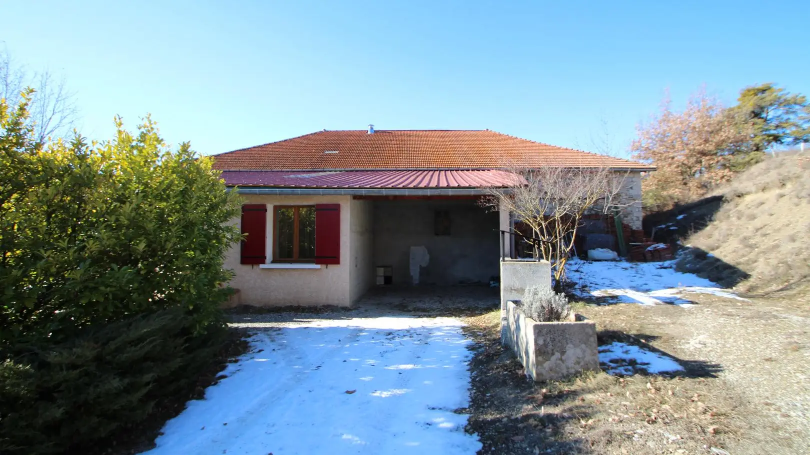 Parking privatif devant le gîte